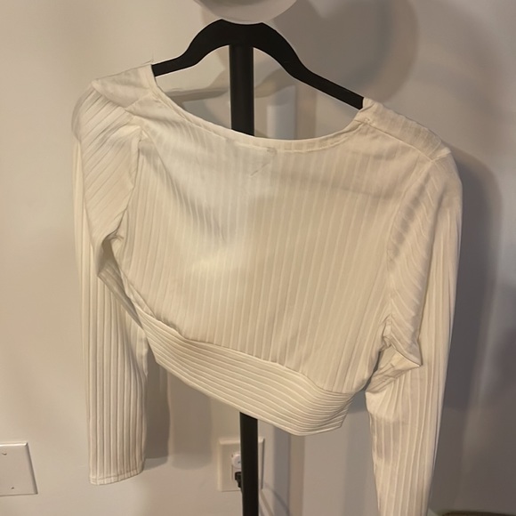 White Cop top - Picture 2 of 2